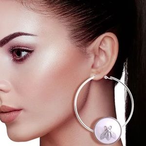 Bee’Knees Hoops